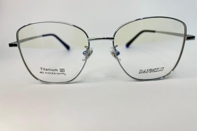 Montura En Titanium elegante -Gafas con Viviana